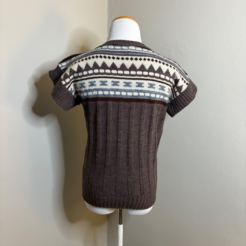 Vintage LEAP Women's Brown Fair‎ Isle Knit V Neck Sleeveless Sweater Vest - Picture 2 of 6